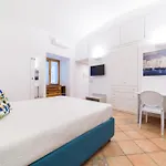 Sara Luxury 梅塔