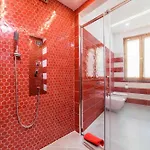 Sara Luxury 招待所