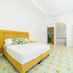 Sara Luxury