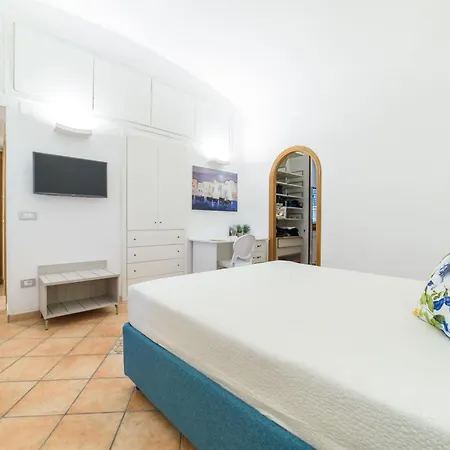 Sara Luxury 4*