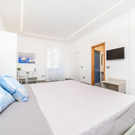 Sara Luxury