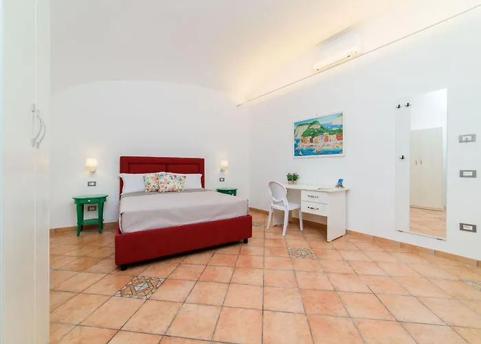 Konukevi Sara Luxury 4*