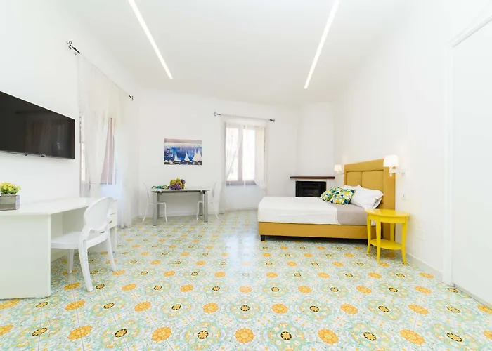 Sara Luxury Konukevi 4*